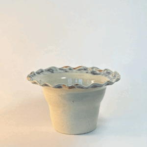 Pleaded Planter