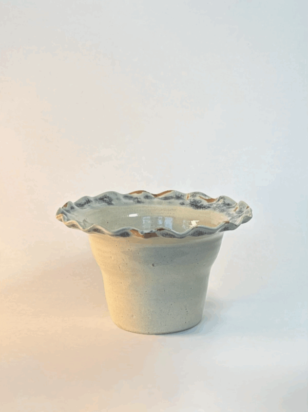 Pleaded Planter