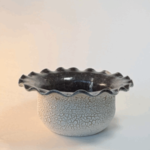 Pleaded Foliage Planter